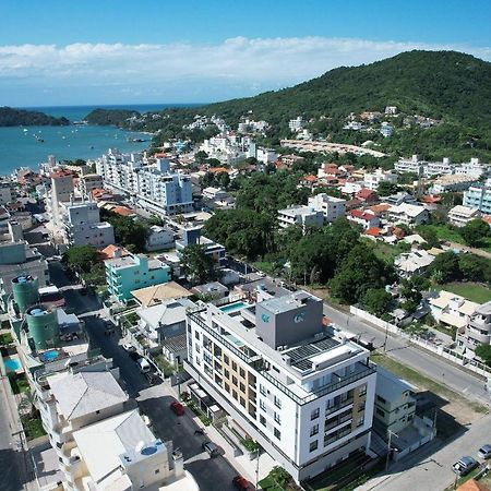 Adra 106 - Apartamento No Centro De Bombinhas - Rooftop Com Piscina E Academia - A Poucos Metros Da Praia - Экстерьер фото