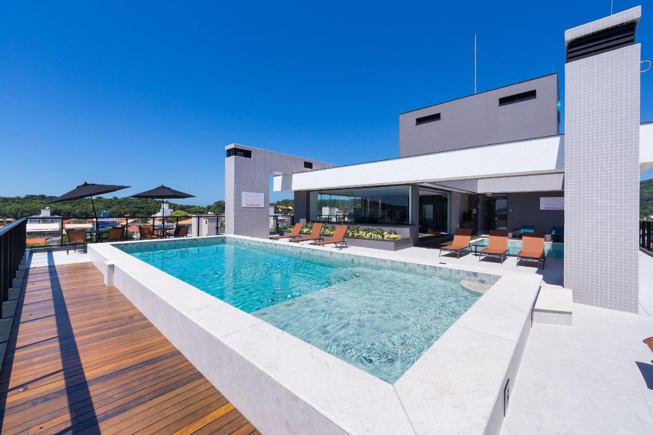 Adra 106 - Apartamento No Centro De Bombinhas - Rooftop Com Piscina E Academia - A Poucos Metros Da Praia - Экстерьер фото